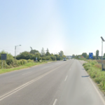 Tragedia nella notte sulla via Emilia: motociclista muore dopo una caduta per evitare un tasso