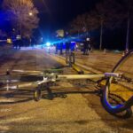 Morì sulla ciclabile dopo lo scontro tra due auto: assolto il 56enne imputato