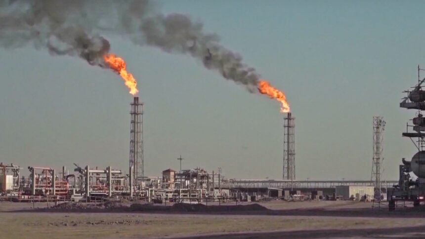 Petrolio, l’Aie libera 400 milioni di barili per evitare la crisi globale