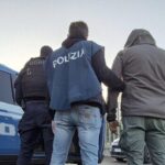 Cronaca. Rimini, colpo in farmacia e fuga alle Befane: incastrati dallo scontrino del “kit da rapina”