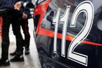 Cronaca. Ravenna, autocisterna si ribalta dopo un sorpasso: l’altro autista coinvolto fugge, ferite lievi per il conducente