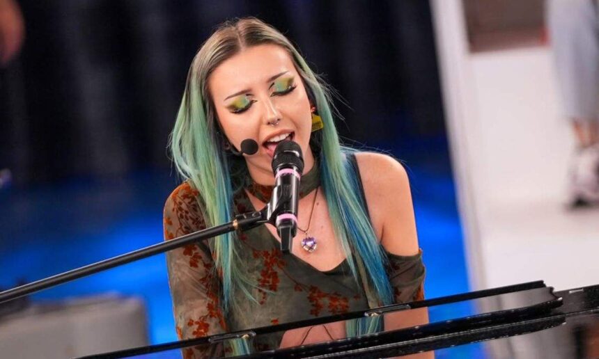 La Santarcangiolerse Valentina Pesaresi in finale ad Amici 25 di Maria De Filippi