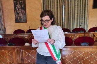 Aggredisce la ex ragazza a Santarcangelo, la dichiarazione dell’Assessora alle Pari opportunità Angela Garattoni