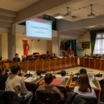 Rimini. Ambiente e sostenibilità al centro: il Consiglio Comunale dei Ragazzi adotta il lungomare di San Giuliano