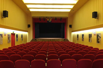 Lodo Guenzi a Verucchio con Toccando il Vuoto: una storia di scelte estreme e resilienza