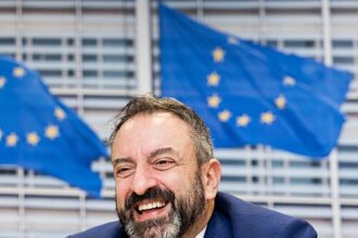 San Marino. Caso bulgaro. Unire i puntini: Beccari va a parlare con un ministro bulgaro? Il bulgaro Assen Christov è diventato pro-Europa!