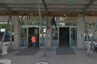 Cronaca. Tredicenne trovato esanime in giardino, accertata la morte cerebrale