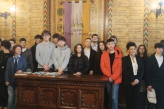 “Reggere la Repubblica”, gli studenti del Liceo Economico di San Marino a Palazzo Pubblico per assistere alla nomina dei Reggenti