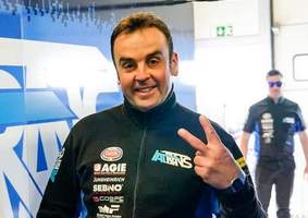 Cronaca. Vergiano si stringe attorno alla famiglia Lunadei: fiaccolata per il 42enne scomparso nel tragico incidente