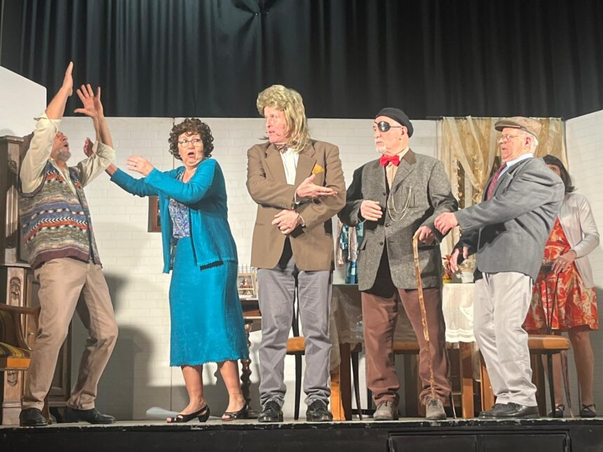 San Marino. La Compagnia di teatro dialettale La Mulnela di Poggio Berni in scena con la commedia dialettale La fameja “difitousa”. Sabato 21 marzo – Auditorium Little Tony, Serravalle