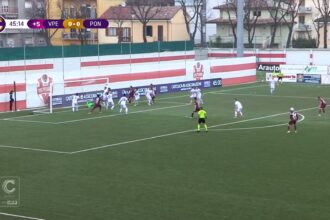 Il Pontedera ci crede ancora, ma l’1-1 di Pesaro non la premia