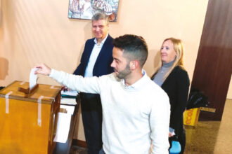 Contratto Servizi: i datori di lavoro hanno detto Sì