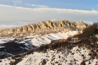 San Marino. Meteo: colpo di coda dell’inverno: domani (giovedì) torna la neve sul Titano