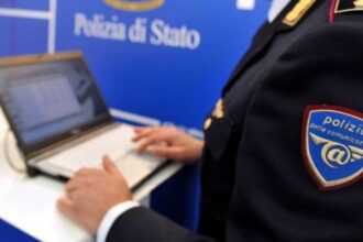 Si finge 17enne sui social e adesca una 11enne: arrestato uomo a Vicenza
