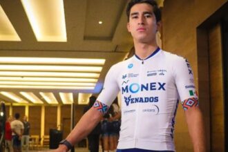 Ciclismo, paura alla Coppi e Bartali: Michael Zarate in coma farmacologico dopo una caduta