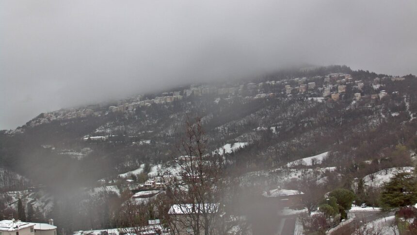 Ultimi fiocchi su San Marino, weekend più mite in arrivo