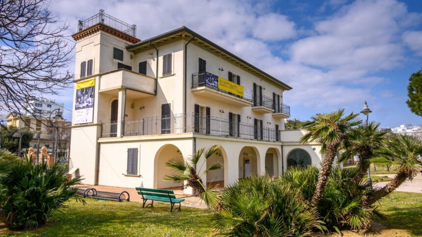 Riccione, il Comune acquista Villa Mussolini: via libera del Consiglio