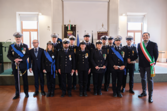 La città di Cesena festeggia il Corpo di Polizia Locale, consegnati gli encomi e gli elogi agli agenti che si sono distinti nel corso dell’anno
