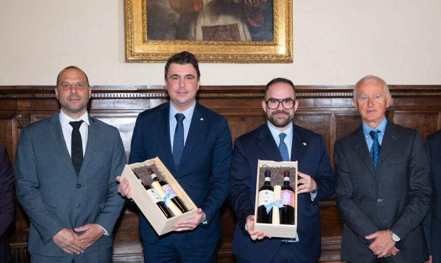 San Marino celebra i 40 anni della Legge sulle Origini: i Reggenti ricevono la Cantina di Stato