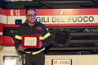 Dopo 35 anni di servizio va in pensione Maurizio Fattori, pilastro dei Vigili del Fuoco di Novafeltria