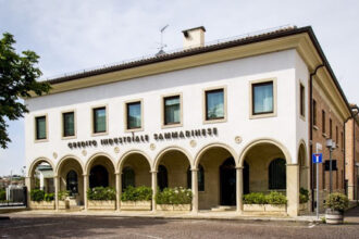 San Marino. Arengo del 5 aprile: i cittadini di Serravalle chiedono l’ex sede di Banca CIS per la comunità