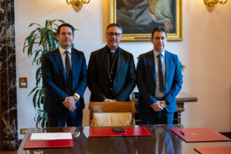 Moneta per San Francesco: Italia, Vaticano e San Marino insieme