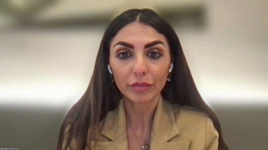 L’attivista Pegah Moshir Pour: “Prigionieri politici rinchiusi nel carcere di Evin, senza acqua e cibo”