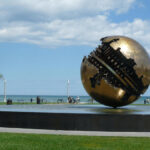 Cronaca. Pesaro, stop al fumo in spiaggia: dal primo aprile divieto totale tutto l’anno… E non è un “pesce”