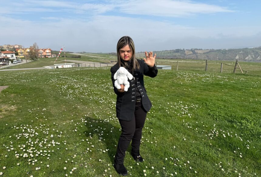 All’Aeroclub di San Marino realizzato l’esperimento in volo di Magica Gilly nel centenario di Harry Houdini