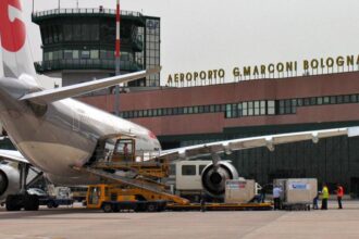 La giunta dell’E-R vara il progetto di legge sugli aeroporti