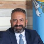 San Marino. Crisi in Medio Oriente e tutela dei sammarinesi: l’analisi e le strategie operative del Segretario Beccari in conferenza stampa del Congresso di Stato