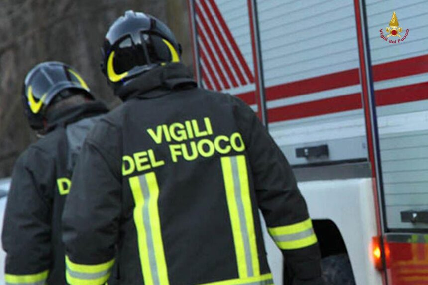 Cronaca. Rimini, auto in fiamme alla concessionaria Motorland