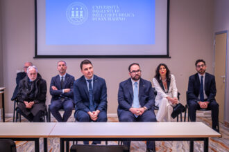 I Capitani Reggenti Rossi e Bugli in visita all’Università di San Marino