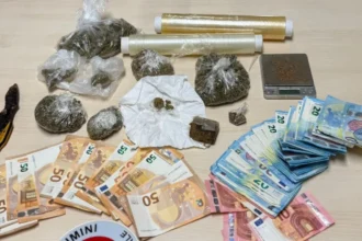 Cronaca. Blitz antidroga a Rimini Nord: ventiduenne nei guai dopo un controllo stradale