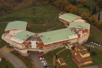 Avviso internazionale per l’ampliamento della RSA “La Fiorina”