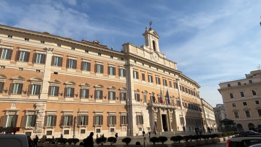 Attacco all’Iran, oggi Tajani riferisce al Parlamento