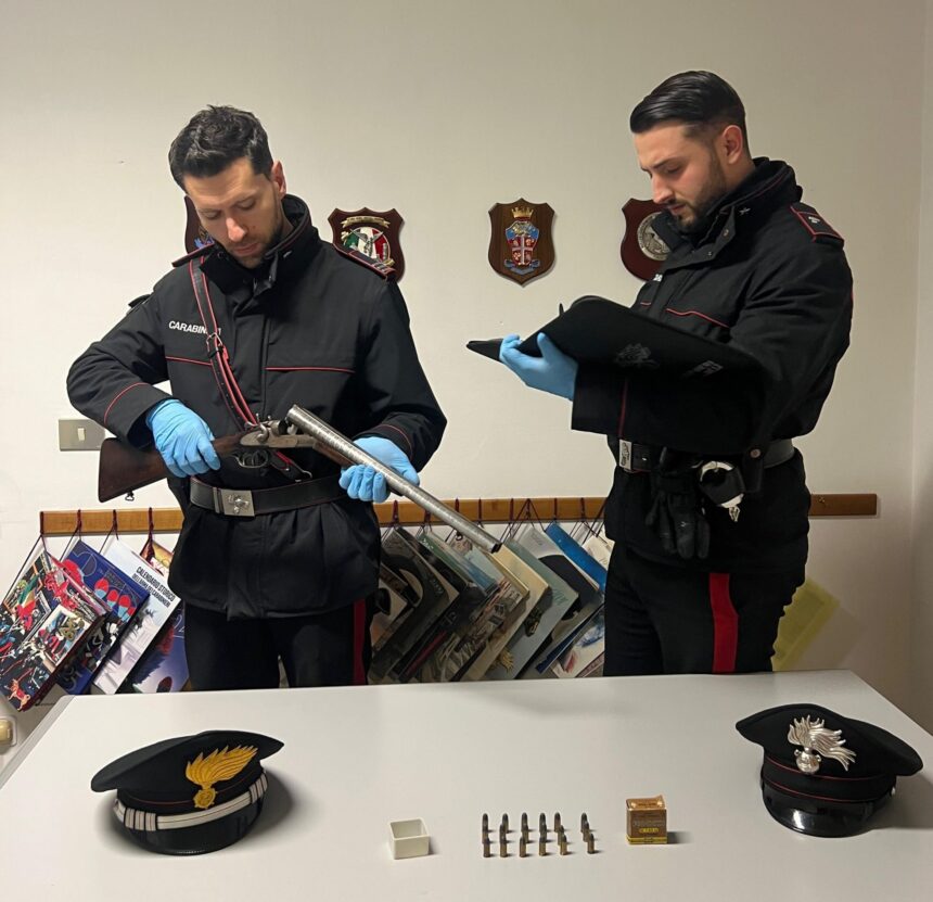 Forlì, carabinieri denunciano 42enne per detenzione illegale e alterazione di arma comune da sparo.