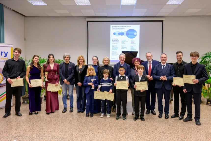 Premiati i talenti del concorso pianistico “Città di Riccione”: sul palco ospite il giovane prodigio Alberto Cartuccia Cingolani