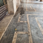 Ravenna. Porticato di Via Guerrini nel degrado. Lo specchio di una città allo sbando e senza guida