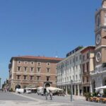 Cronaca. Rimini, follia in centro: aggrediti i “promoter” del sì al referendum