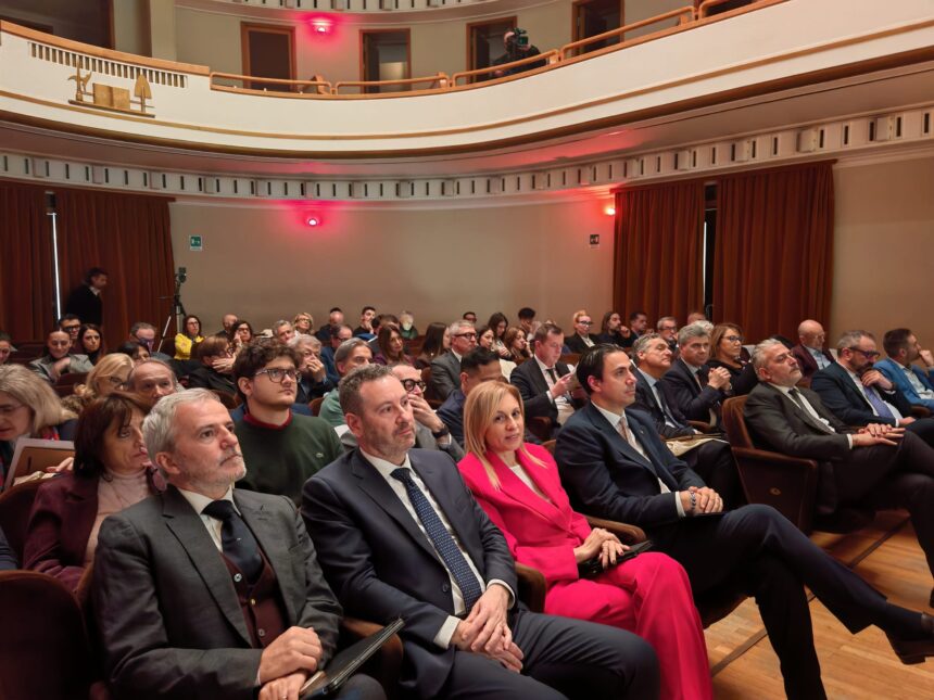 Stati Generali dell’Economia: San Marino riparte dal coraggio. Successo per la prima giornata al Teatro Titano