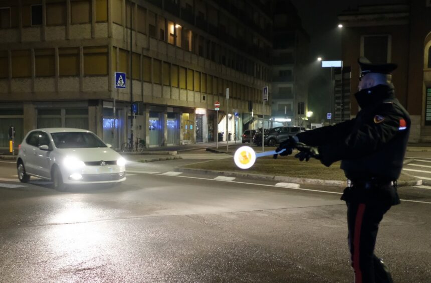 Cronaca. Forlì, non si ferma al posto di controllo dei carabinieri. Arrestato dopo un rocambolesco inseguimento