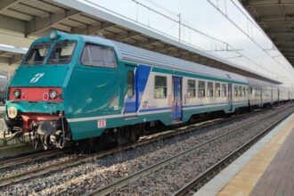 Cronaca. Bologna, doppi guasti elettrici: treni in ritardo fino a un’ora