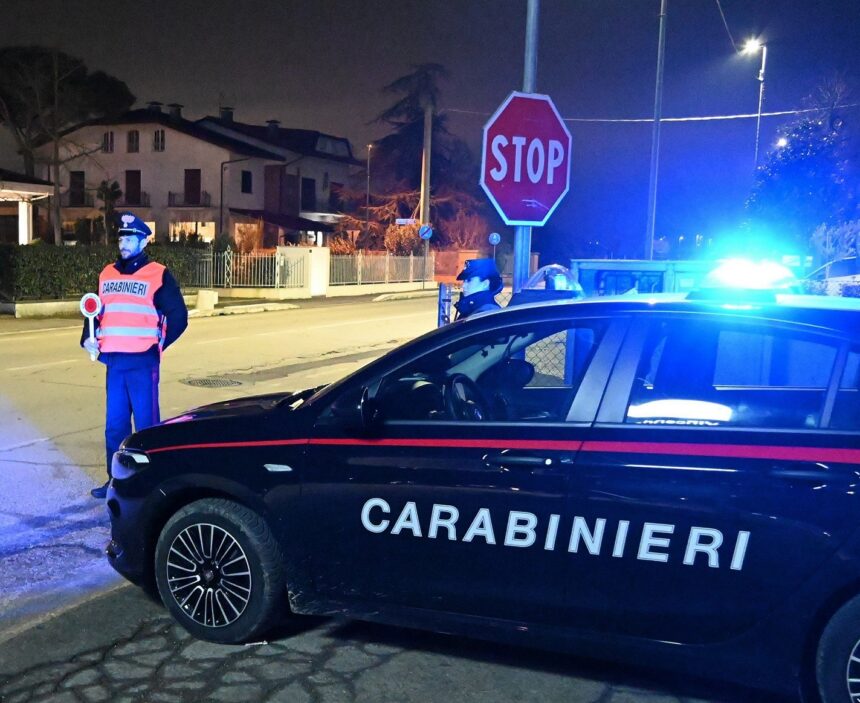Cronaca. Cesenatico: controlli straordinari dei carabinieri, cinque persone denunciate
