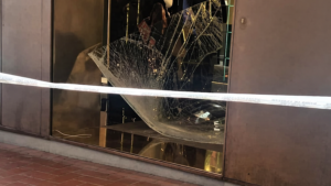 ‘Spaccata’ in una boutique, due arrestati. Sospettati di un colpo anche a San Marino