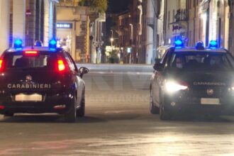 Furto d’auto a Novafeltria, arrestati due 24enni dopo inseguimento