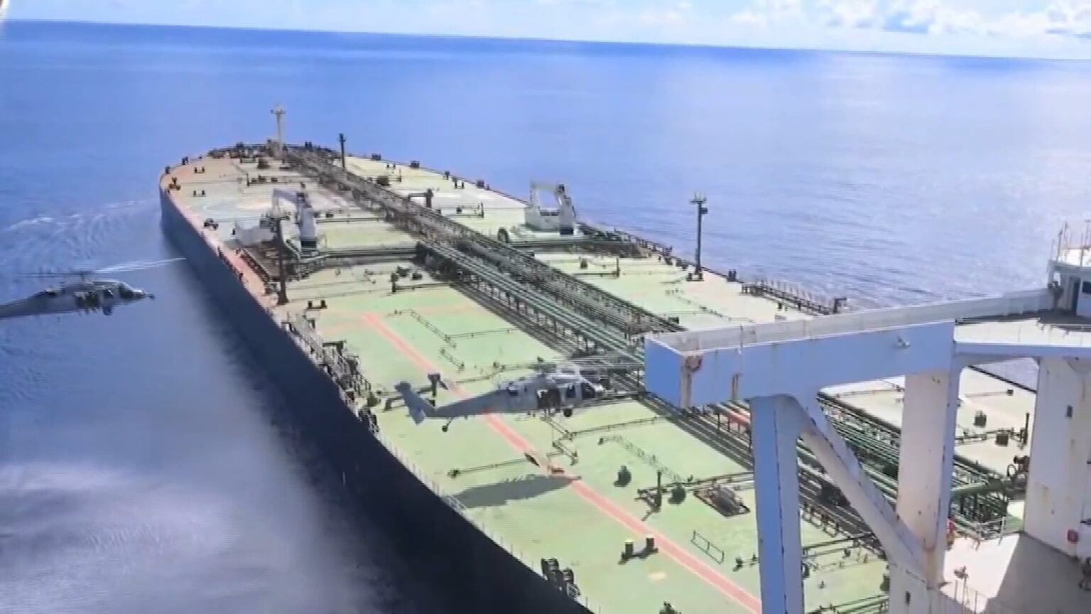Iran, Trump: “Abbiamo il controllo totale dello Stretto di Hormuz”
