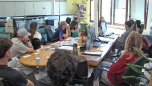 Dalla teoria alla pratica: 17 studenti dell’università imparano a RTV il giornalismo sul campo