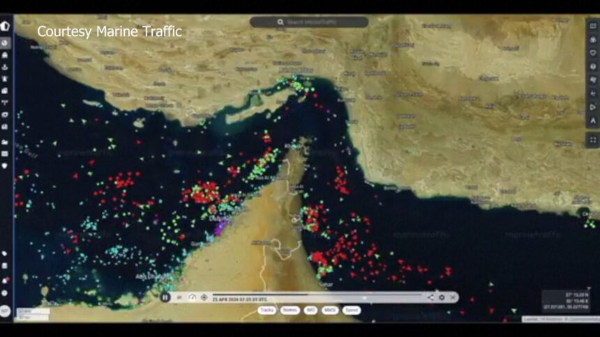 Iran, proposta in due fasi agli Usa: riapertura Stretto di Hormuz, poi colloqui sul nucleare 27 aprile 2026 Araghchi a San Pietroburgo per colloqui con Putin. A Washington si indaga sulle falle nella sicurezza in occasione dell’attentato a Trump