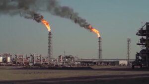 Gli Emirati Arabi escono dall’Opec: balza il prezzo del petrolio